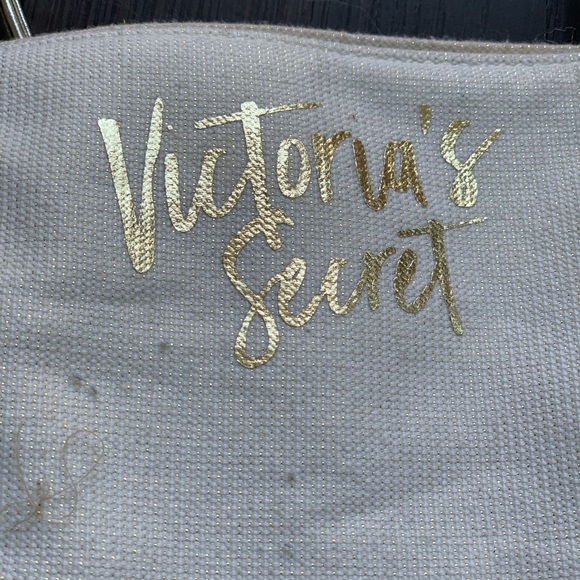 *SOLD* Victoria’s Secret sequin tote - Picture 2 of 5